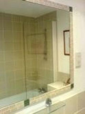 			ONE BED PLUS STUDY, 1 Bedroom, 1 bath, 1 reception Flat			 Broadhurst Gardens, WEST HAMPSTEAD